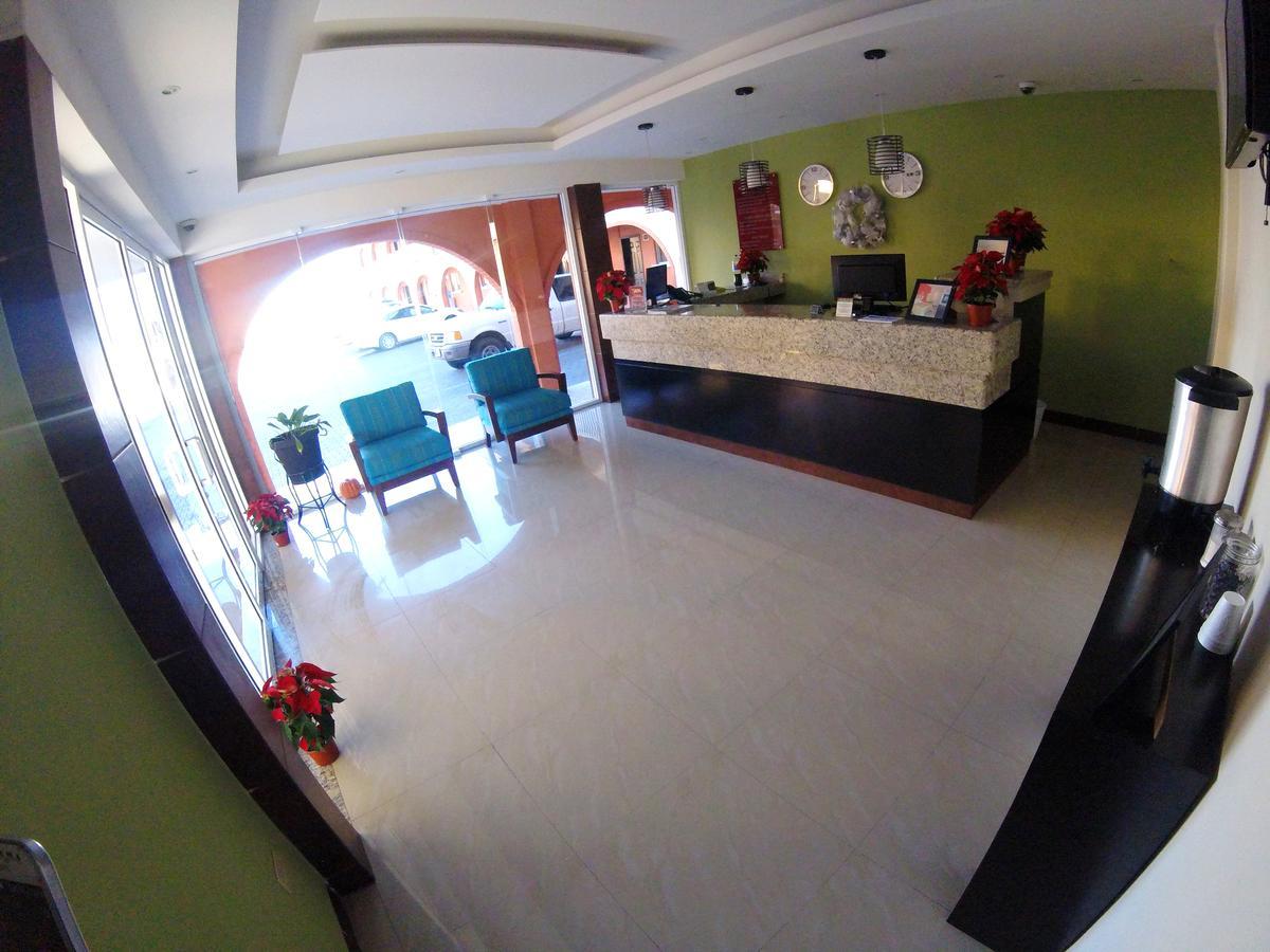 Las Torres Hotel Мехикали Екстериор снимка